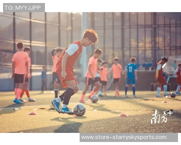 探索freestyle足球的魅力与技巧让我们一起感受这项运动的无限可能性